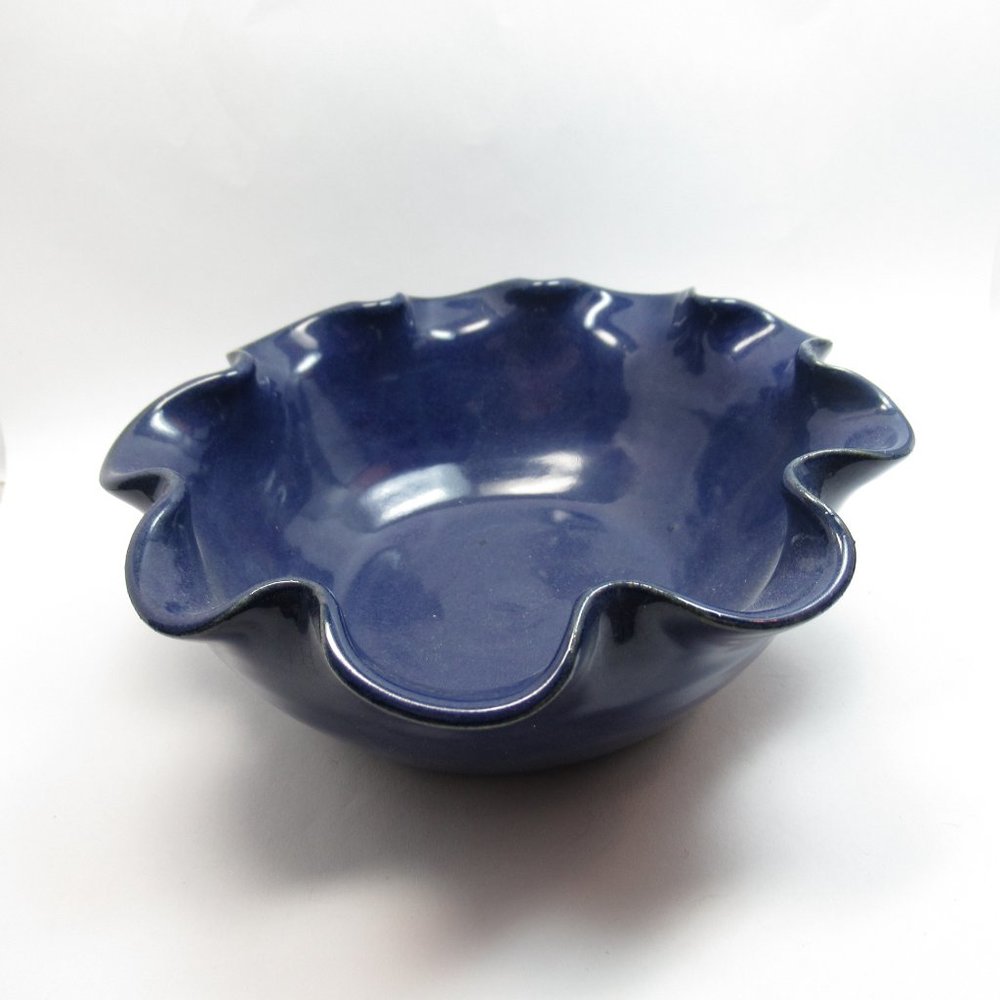 Vintage Blue ruffled edge pottery bowl